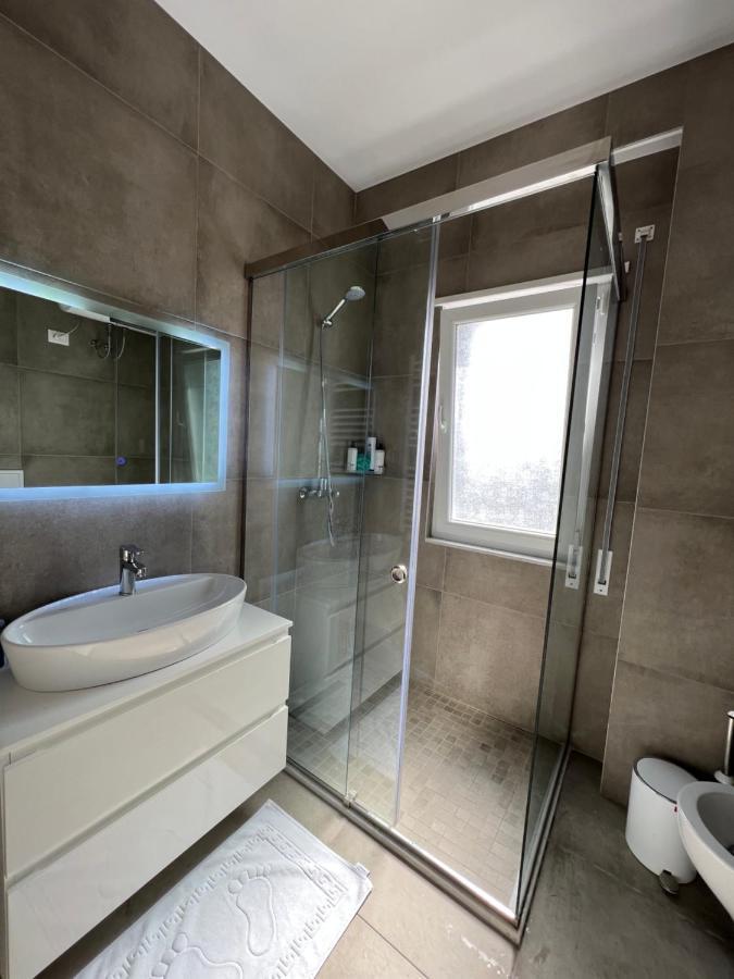 Blanc 7 Apartment Tirana Exterior foto