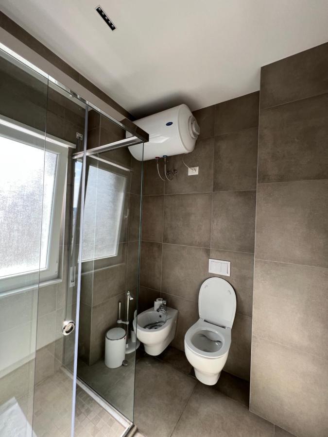 Blanc 7 Apartment Tirana Exterior foto